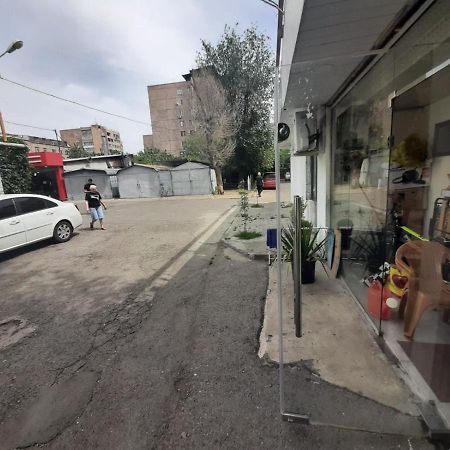 Hotel Vahe'S Corner House Erivan Exterior foto
